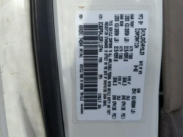 2C8GP54L23R113744 - 2003 CHRYSLER TOWN & COU WHITE photo 10