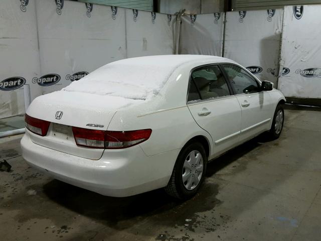 JHMCM56313C003412 - 2003 HONDA ACCORD LX WHITE photo 4