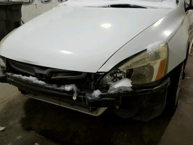 JHMCM56313C003412 - 2003 HONDA ACCORD LX WHITE photo 9