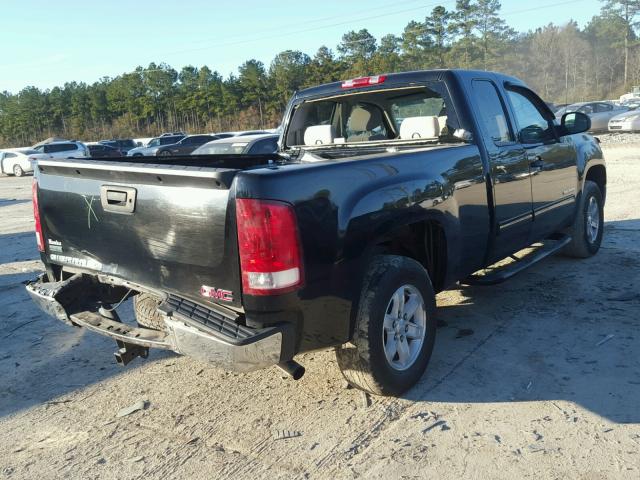 1GTR1VE09BZ459181 - 2011 GMC SIERRA C15 BLACK photo 4