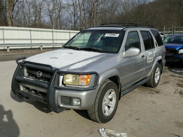 JN8DR09Y22W712823 - 2002 NISSAN PATHFINDER SILVER photo 2