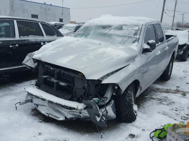 1C6RR7GT0DS639678 - 2013 RAM 1500 SLT Gümüş foto 2