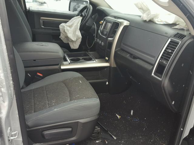 1C6RR7GT0DS639678 - 2013 RAM 1500 SLT Gümüş foto 5