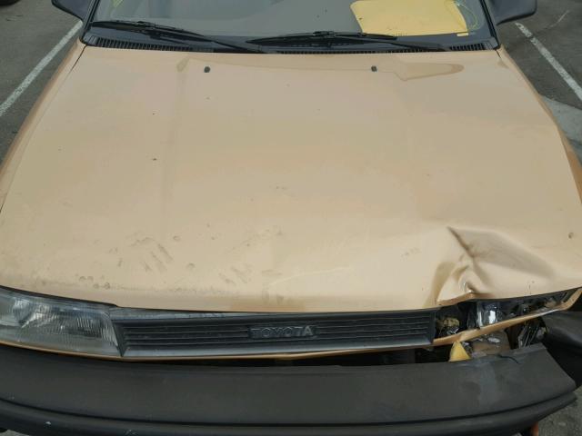 JT2AE94K6L3378843 - 1990 TOYOTA COROLLA DL GOLD photo 7