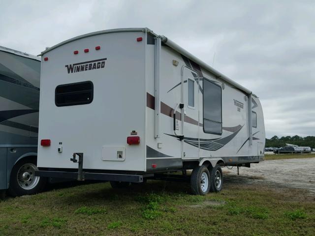 54CAG0P26C1R85930 - 2012 WINNEBAGO MOTORHOME WHITE photo 4