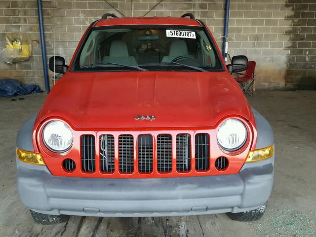 1J4GK48K95W615375 - 2005 JEEP LIBERTY SP RED photo 9