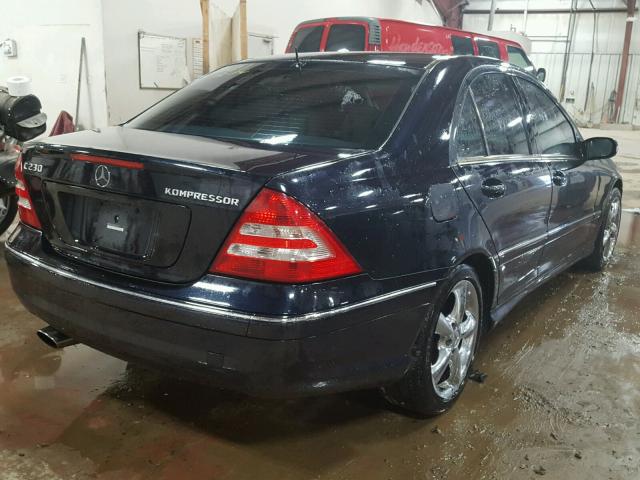 WDBRF40J05F681205 - 2005 MERCEDES-BENZ C 230K SPO BLUE photo 4