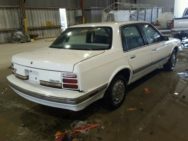 1G3AJ55M7S6393408 - 1995 OLDSMOBILE CIERA SL WHITE photo 4