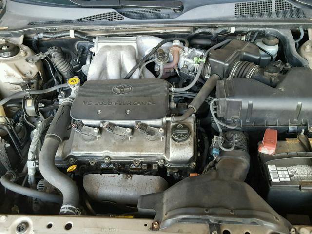 4T1BF30K22U011843 - 2002 TOYOTA CAMRY LE 金色 照片 7