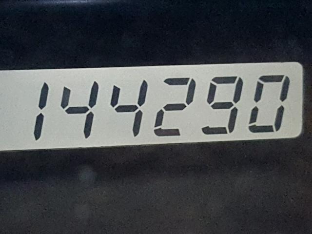 4T1BF30K22U011843 - 2002 TOYOTA CAMRY LE 金色 照片 8