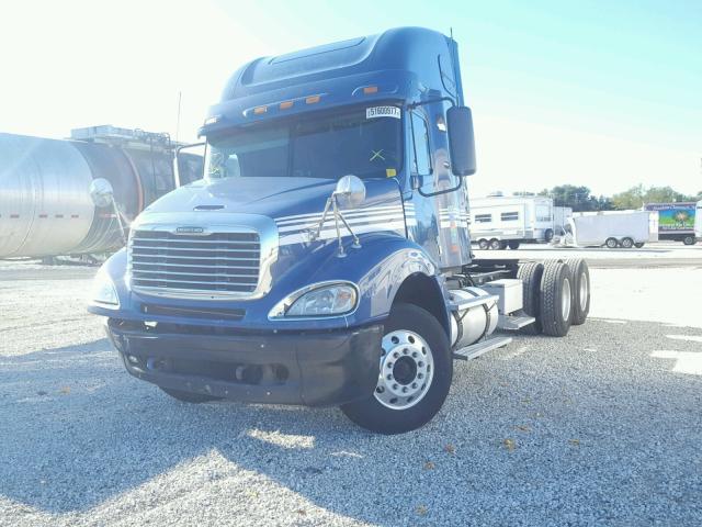 1FUJA6CK97DX14934 - 2007 FREIGHTLINER CONVENTION BLUE photo 2