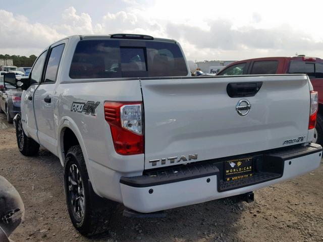 1N6AA1E52HN540828 - 2017 NISSAN TITAN SV WHITE photo 3