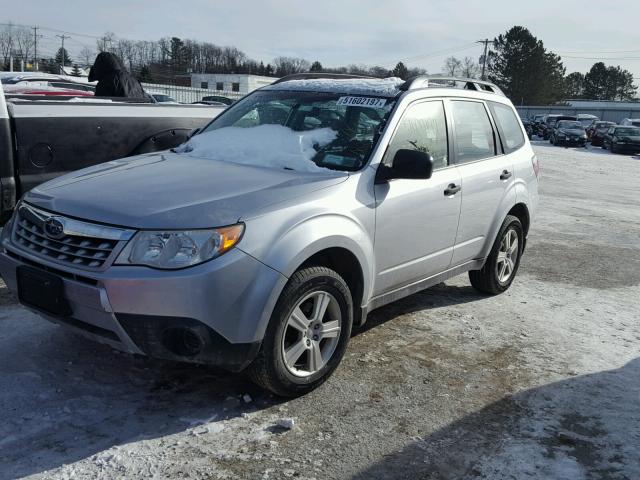 JF2SHABC9CH439722 - 2012 SUBARU FORESTER 2 GRAY photo 2