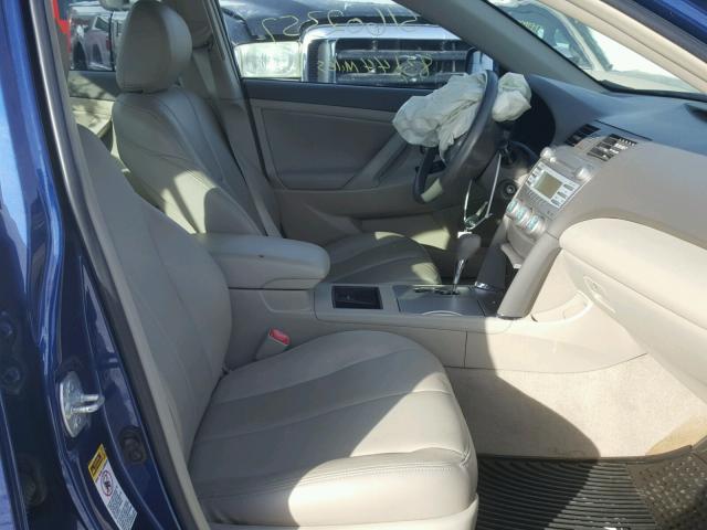 4T1BE46K57U104332 - 2007 TOYOTA CAMRY NEW BLUE photo 5