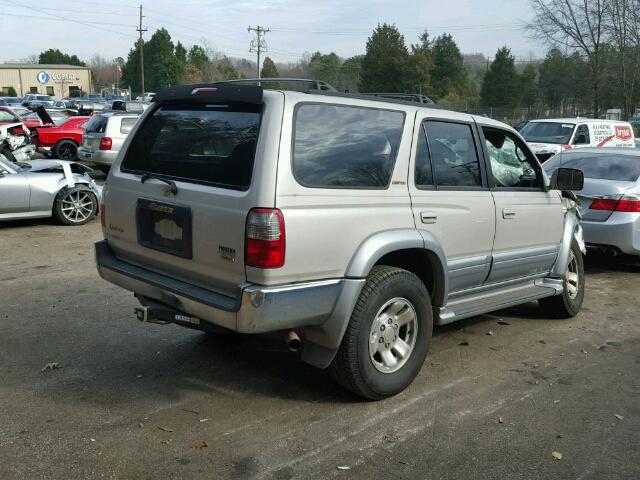 JT3HN87R7W0188732 - 1998 TOYOTA 4RUNNER LI WHITE photo 4