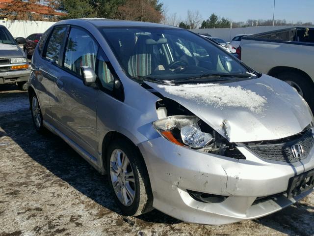 JHMGE8H5XBC005849 - 2011 HONDA FIT SPORT SILVER photo 1