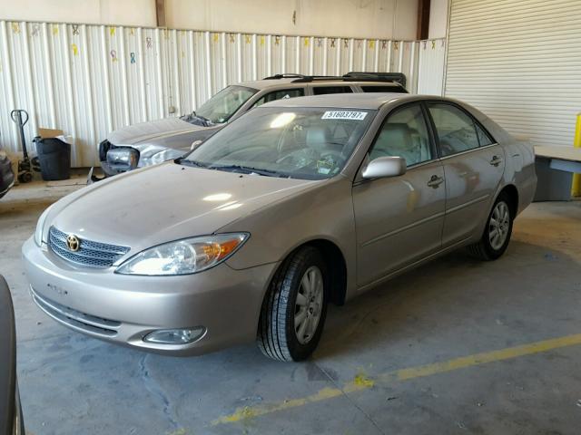 4T1BE32K03U650238 - 2003 TOYOTA CAMRY LE ბეჟი ფოტო 2