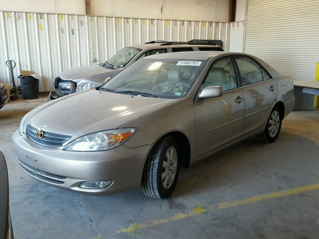 4T1BE32K03U650238 - 2003 TOYOTA CAMRY LE BEIGE photo 2