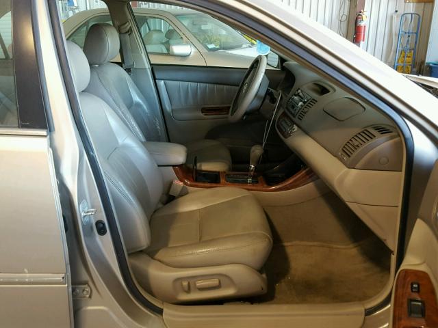 4T1BE32K03U650238 - 2003 TOYOTA CAMRY LE BEIGE photo 5