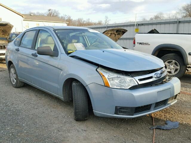 1FAHP34N39W250127 - 2009 FORD FOCUS S BLUE photo 1