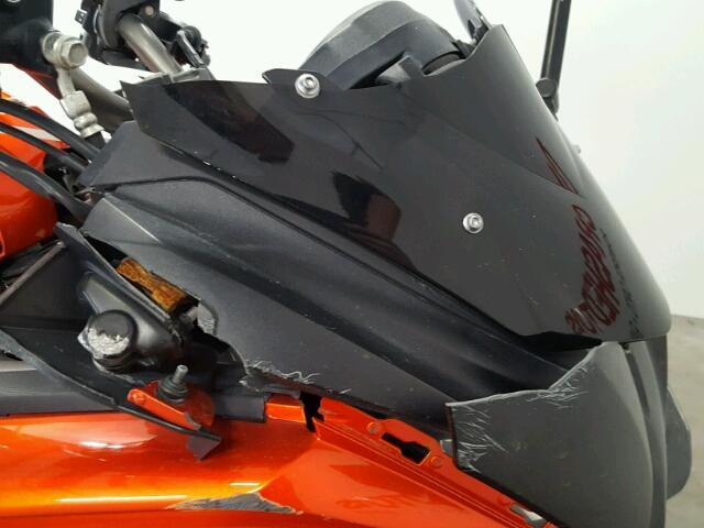 JKAEXEE17EDA15639 - 2014 KAWASAKI EX650 E ORANGE photo 18