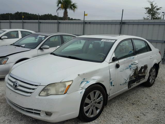 4T1BK36B16U076496 - 2006 TOYOTA AVALON XL WHITE photo 2