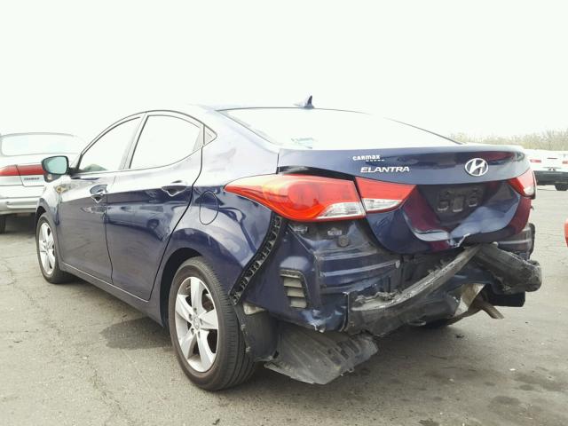 5NPDH4AE4DH436967 - 2013 HYUNDAI ELANTRA GL BLUE photo 3