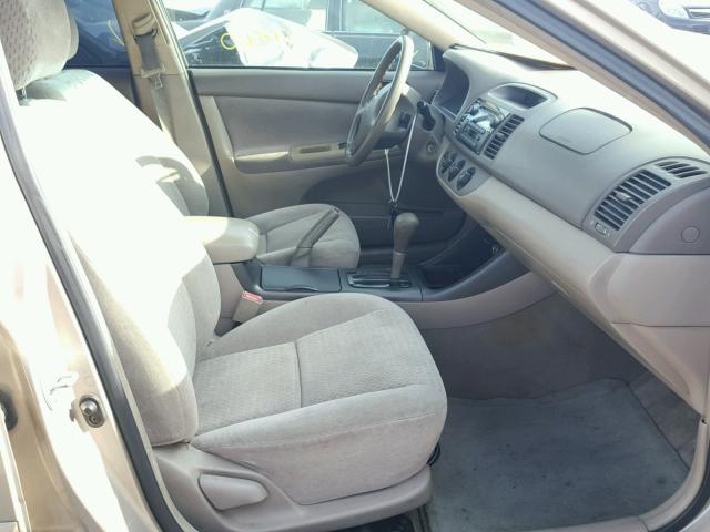 4T1BE32K83U690096 - 2003 TOYOTA CAMRY LE GOLD photo 5