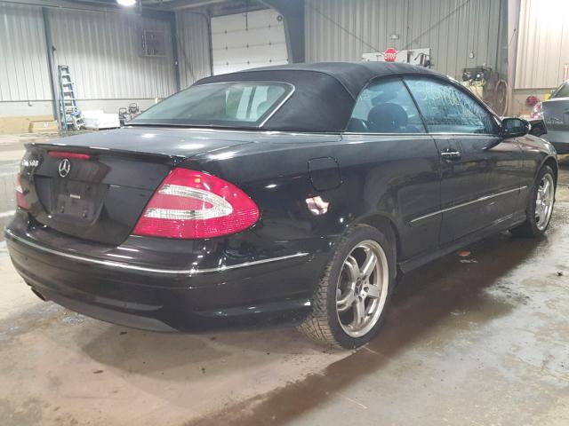 WDBTK75J25F143486 - 2005 MERCEDES-BENZ CLK 500 BLACK photo 4