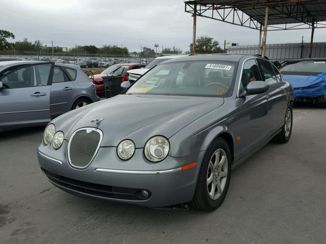 SAJWA01B56HN56615 - 2006 JAGUAR S-TYPE 4.2 SILVER photo 2