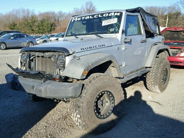 1J4GA641X9L749380 - 2009 JEEP WRANGLER R SILVER photo 2