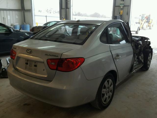 KMHDU46D19U639240 - 2009 HYUNDAI ELANTRA GL SILVER photo 4