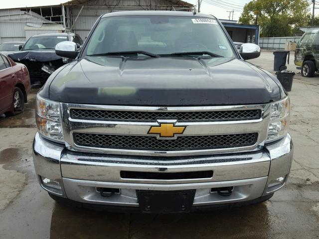 1GCRCSE05DZ377329 - 2013 CHEVROLET SILVERADO BLACK photo 9