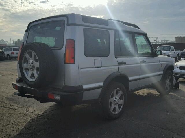 SALTW19464A860050 - 2004 LAND ROVER DISCOVERY SILVER photo 4