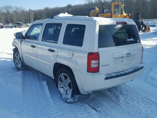 1J8FF28W18D624643 - 2008 JEEP PATRIOT SP WHITE photo 3