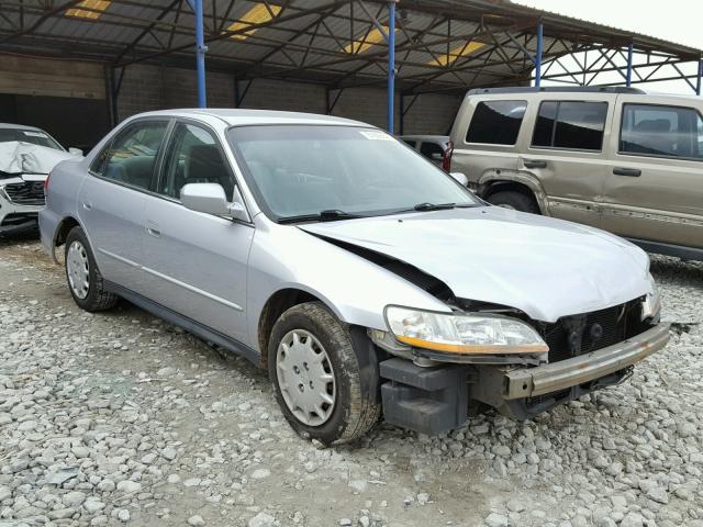 3HGCG56472G708827 - 2002 HONDA ACCORD LX GRAY photo 1