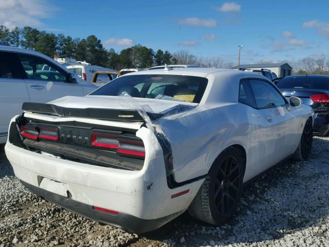 2C3CDZFJ8FH816534 - 2015 DODGE CHALLENGER WHITE photo 4