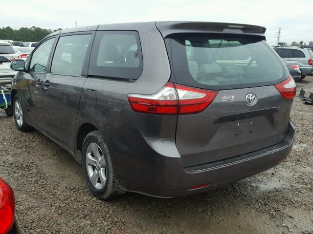 5TDZZ3DC6HS797608 - 2017 TOYOTA SIENNA BAS GRAY photo 3