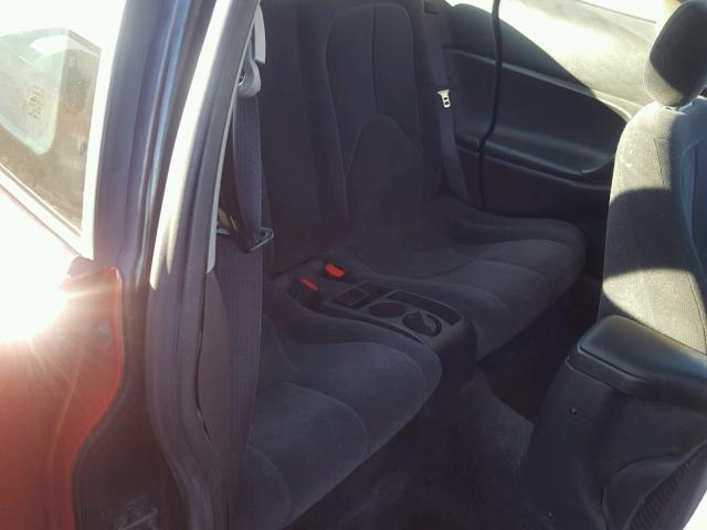 1G8ZY14732Z265260 - 2002 SATURN SC2 RED photo 6