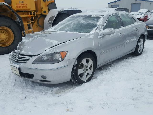 JH4KB16618C002031 - 2008 ACURA RL SILVER photo 2