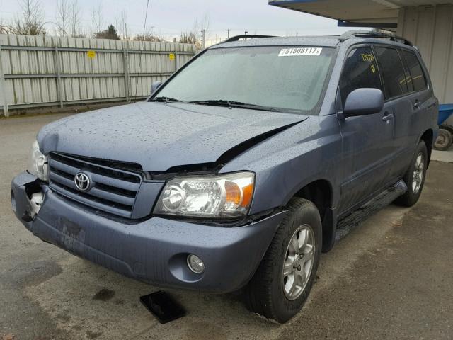 JTEHD21A940032361 - 2004 TOYOTA HIGHLANDER BLUE photo 2