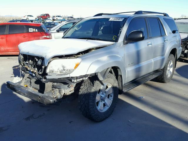 JTEBU14RX70116632 - 2007 TOYOTA 4RUNNER SR SILVER photo 2