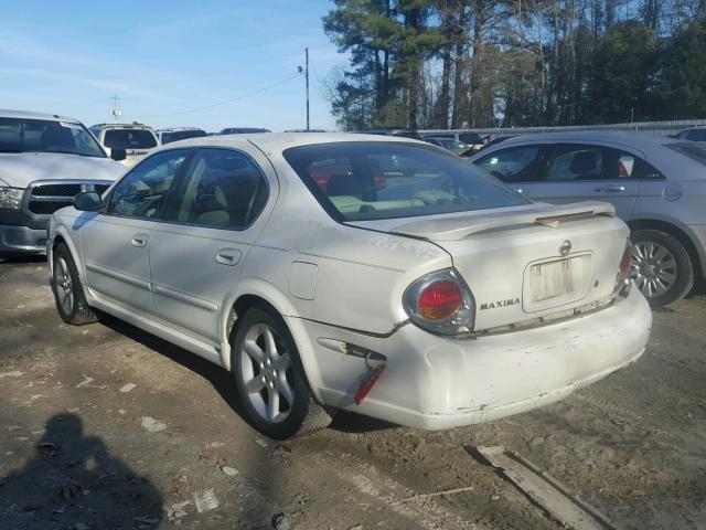 JN1DA31D92T440837 - 2002 NISSAN MAXIMA GLE CREAM photo 3