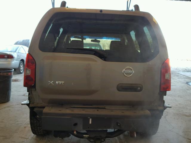 5N1AN08U48C501735 - 2008 NISSAN XTERRA OFF SILVER photo 9