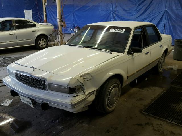 1G4AG55N6P6454290 - 1993 BUICK CENTURY SP WHITE photo 2