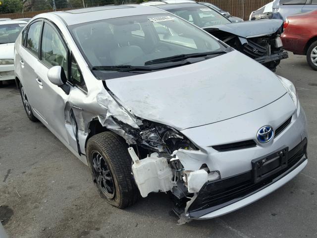 JTDKN3DU9F0455964 - 2015 TOYOTA PRIUS SILVER photo 1