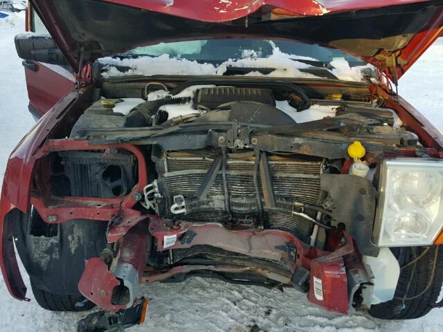 1J8HG48N56C123735 - 2006 JEEP COMMANDER RED photo 7