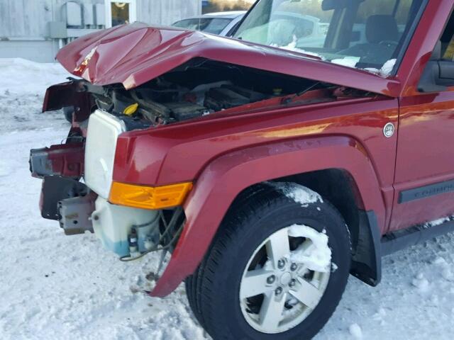 1J8HG48N56C123735 - 2006 JEEP COMMANDER RED photo 9