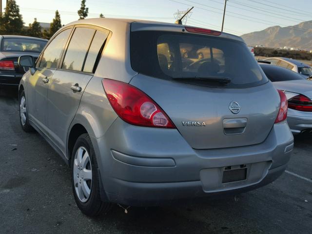 3N1BC13E39L364235 - 2009 NISSAN VERSA S GRAY photo 3