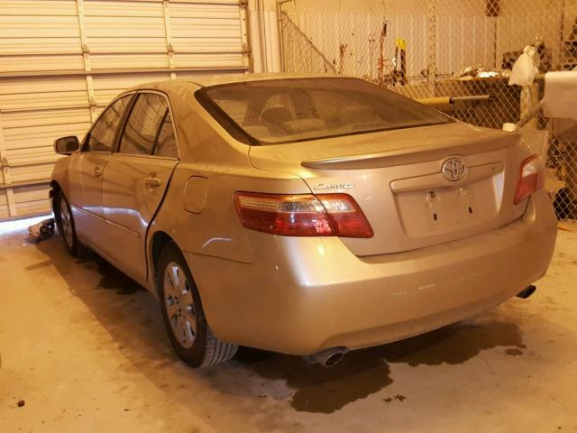 4T1BK46K28U059814 - 2008 TOYOTA CAMRY LE GOLD photo 3